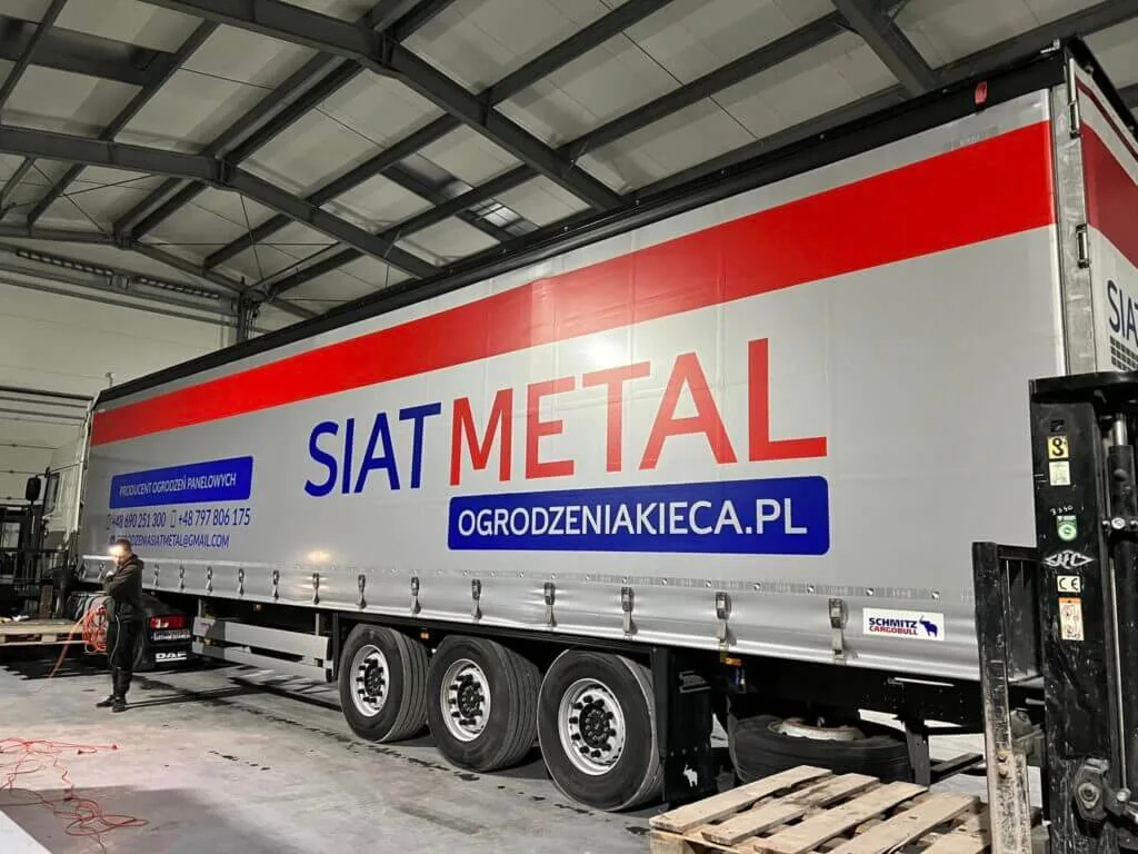 OKLEJANIE NACZEPY TIRA - OKLEJANIE TIRA