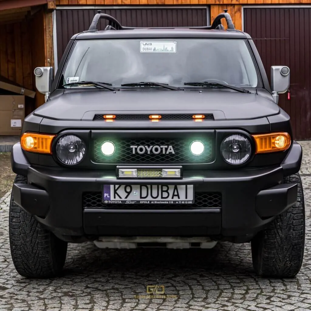 TOYOTA FJ – ZMIANA KOLORU FOLIĄ - TOYOTA FJ ZMIANA KOLORU