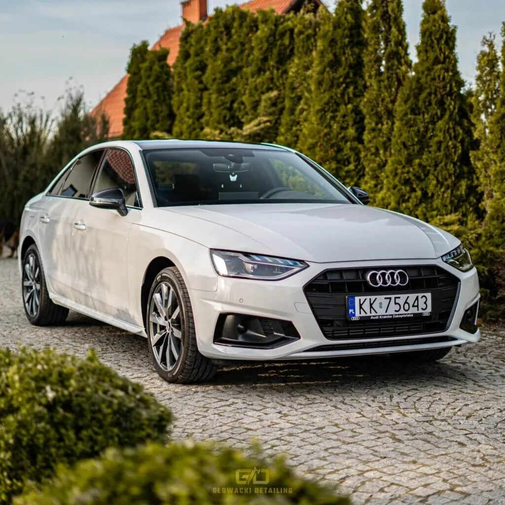 AUDI A4 BEZBARWNA FOLIA PPF + POWŁOKA CERAMICZNA - AUDI A4 FOLIA PPF CERAMIKA