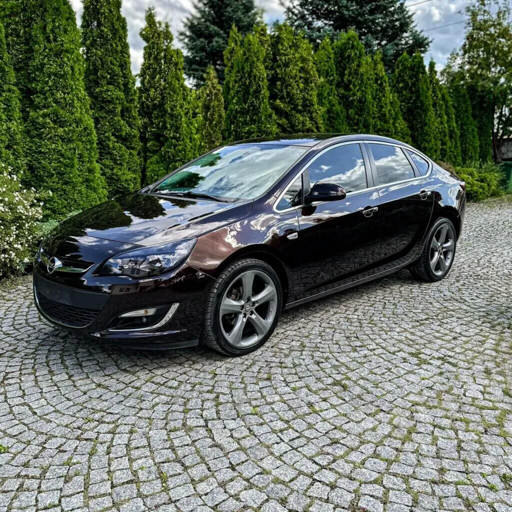 KOREKTA LAKIERU + POWŁOKA ELASTOMEROWA - KOREKTA LAKIERU ELASTOMER