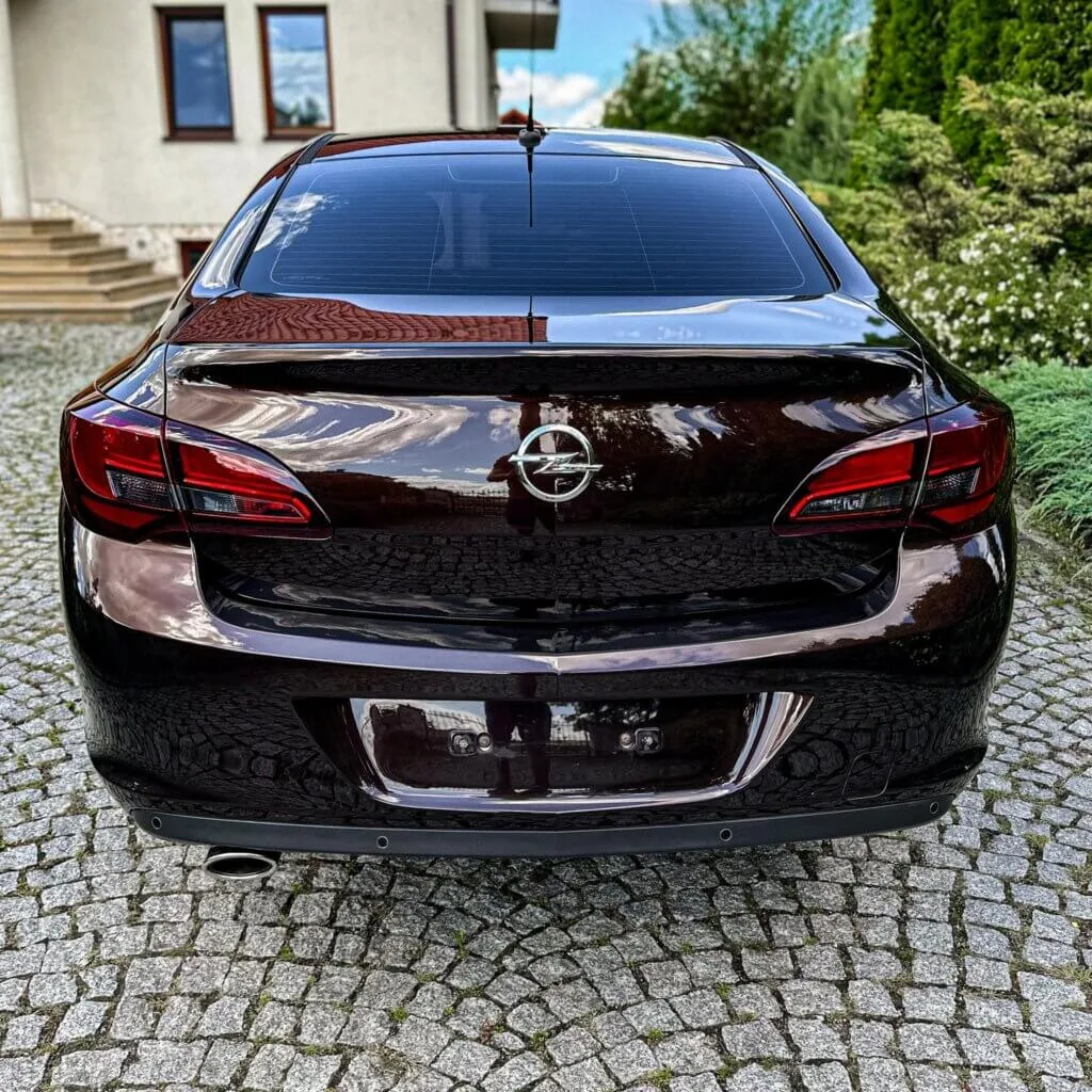 KOREKTA LAKIERU + POWŁOKA ELASTOMEROWA - KOREKTA LAKIERU ELASTOMER