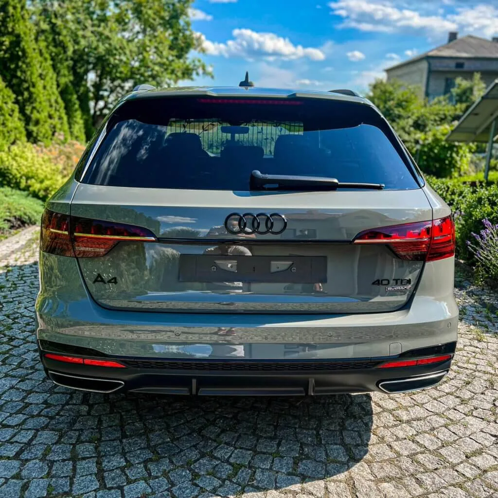 BEZBARWNA FOLIA PPF + CERAMIKA AUDI A4 - FOLIA PPF CERAMIKA