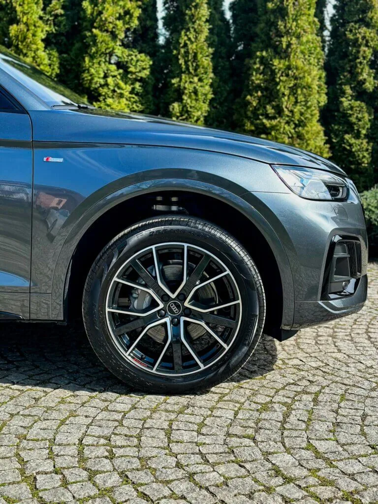BEZBARWNA FOLIA PPF + POWŁOKA CERAMICZNA AUDI Q5 - FOLIA PPF POWLOKA CERAMICZNA ZABEZPIECZENIE LAKIERU Audi Q5 SPORTBACK