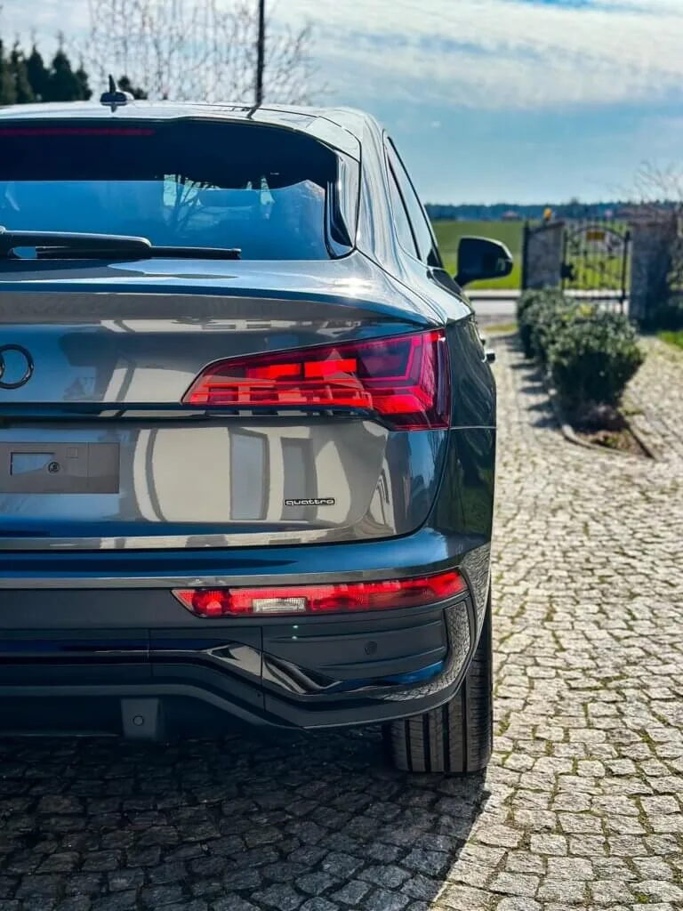 BEZBARWNA FOLIA PPF + POWŁOKA CERAMICZNA AUDI Q5 - FOLIA PPF POWLOKA CERAMICZNA ZABEZPIECZENIE LAKIERU Audi Q5 SPORTBACK