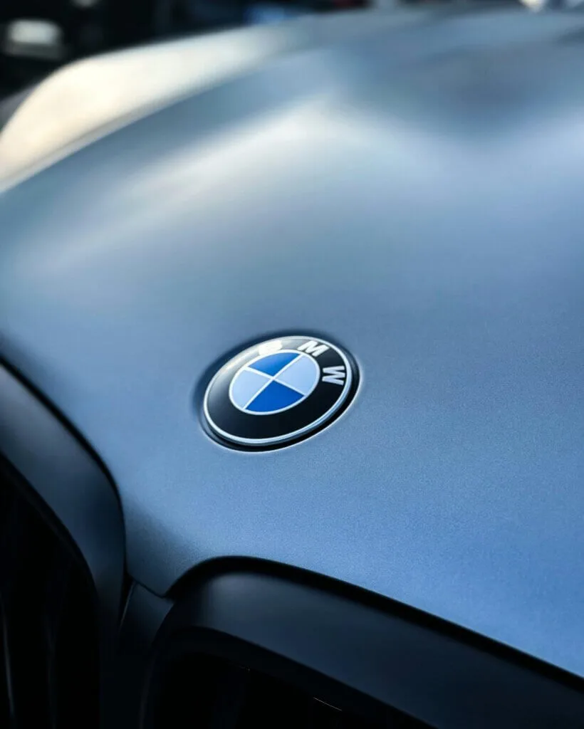 BMW X5 SKYSCARPER GREY ZABEZPIECZENIE LAKIERU FOLIA PPF - BEZBARWNA PPF FOLIA OCHRONNA PPF BMW X5 SKYSCARPER GREY FOLIA MATOW