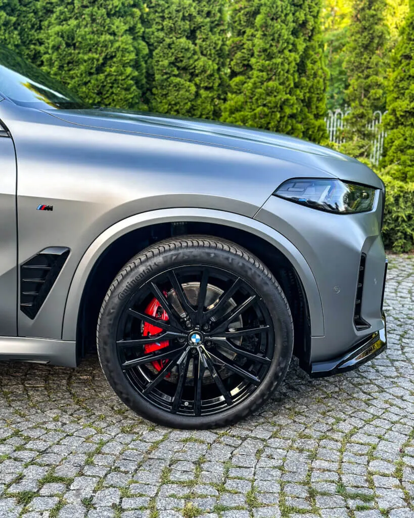 BMW X5 SKYSCARPER GREY ZABEZPIECZENIE LAKIERU FOLIA PPF - BEZBARWNA PPF FOLIA OCHRONNA PPF BMW X5 SKYSCARPER GREY FOLIA MATOW