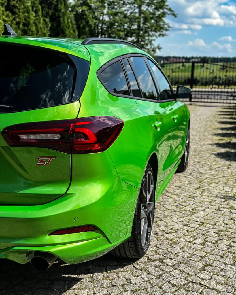BEZBARWNA FOLIA PPF + POWŁOKA CERAMICZNA FORD FOCUS ST 2024 - 652E383A B26D 47EB 8166 13C71997FC