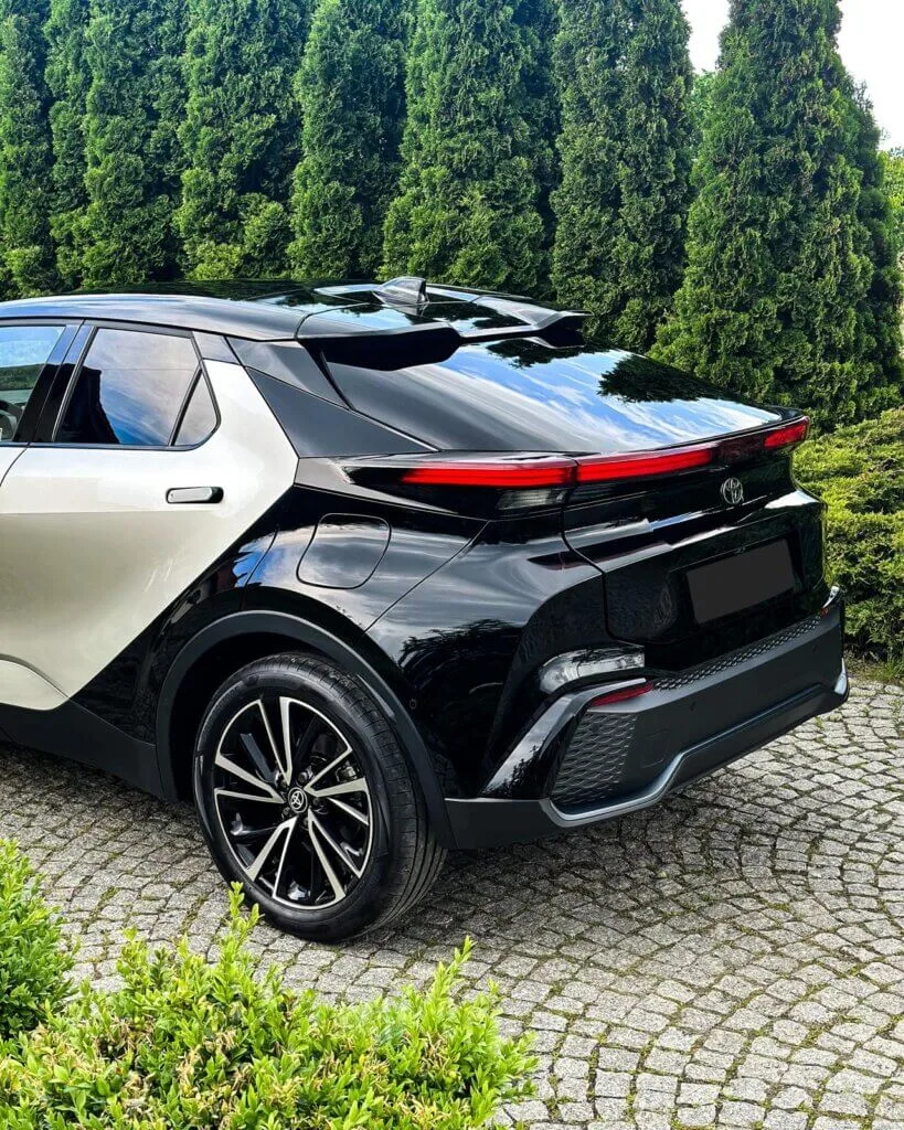 BEZBARWNA FOLIA PPF + CERAMIKA TOYOTA CH-R 2024 - TOYOTA CHR FOLIA PPF POWLOKA CERAMICZNA KONSERWACJA PODWOZIA