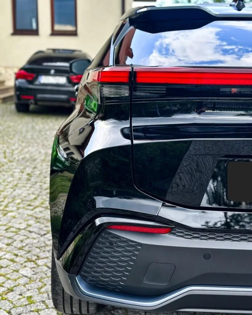 BEZBARWNA FOLIA PPF + CERAMIKA TOYOTA CH-R 2024 - TOYOTA CHR FOLIA PPF POWLOKA CERAMICZNA KONSERWACJA PODWOZIA