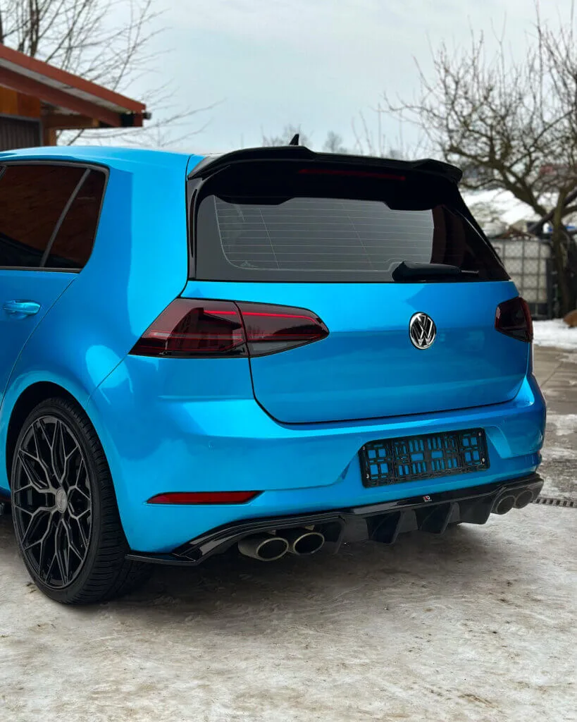VW Golf R Zmiana Koloru Folią Winylową - VW Golf R Zmiana Koloru Folia Winylowa