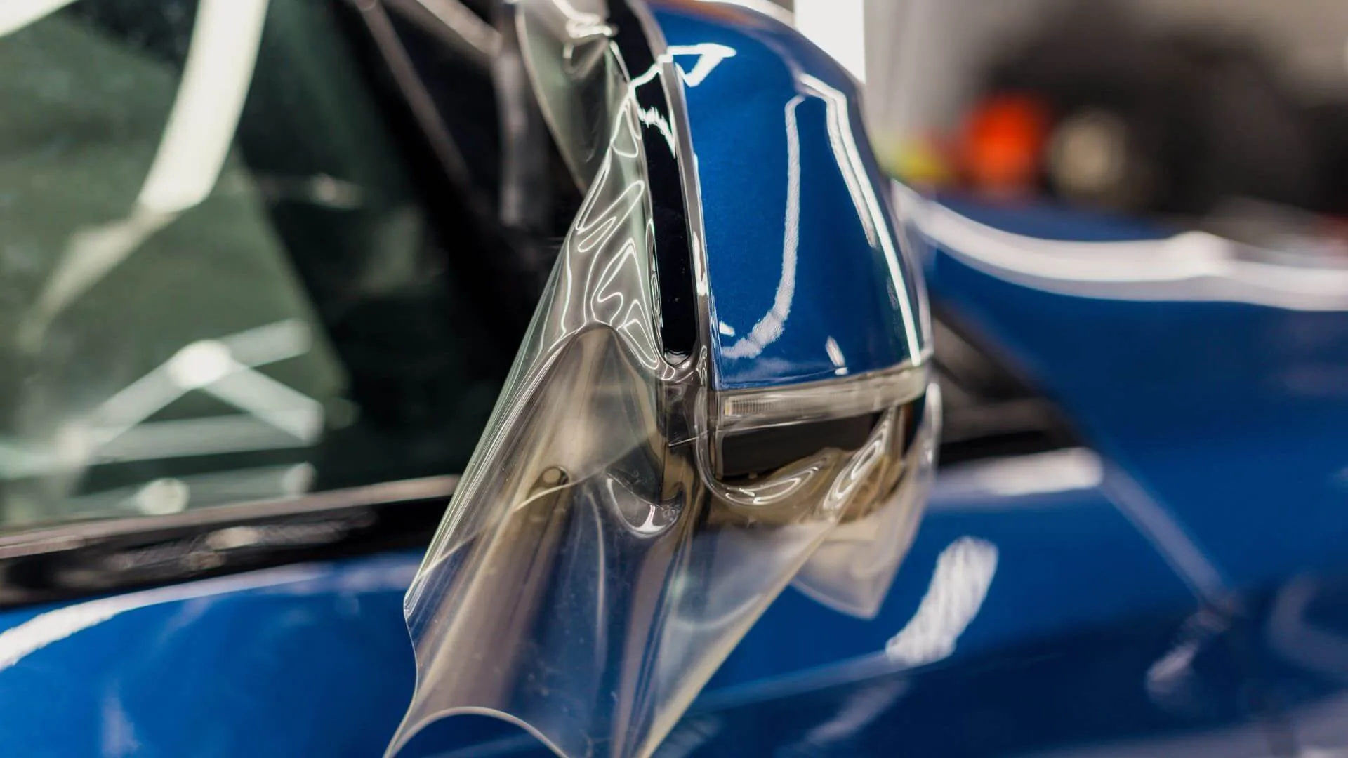 Czy Można Samodzielnie Nałożyć Folie PPF na Auto?