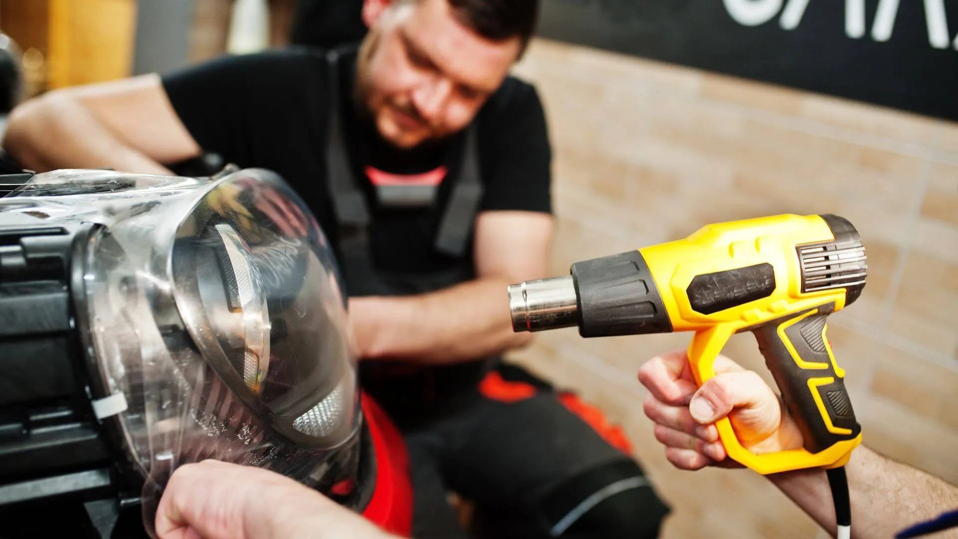 Czy Można Samodzielnie Nałożyć Folie PPF na Auto?