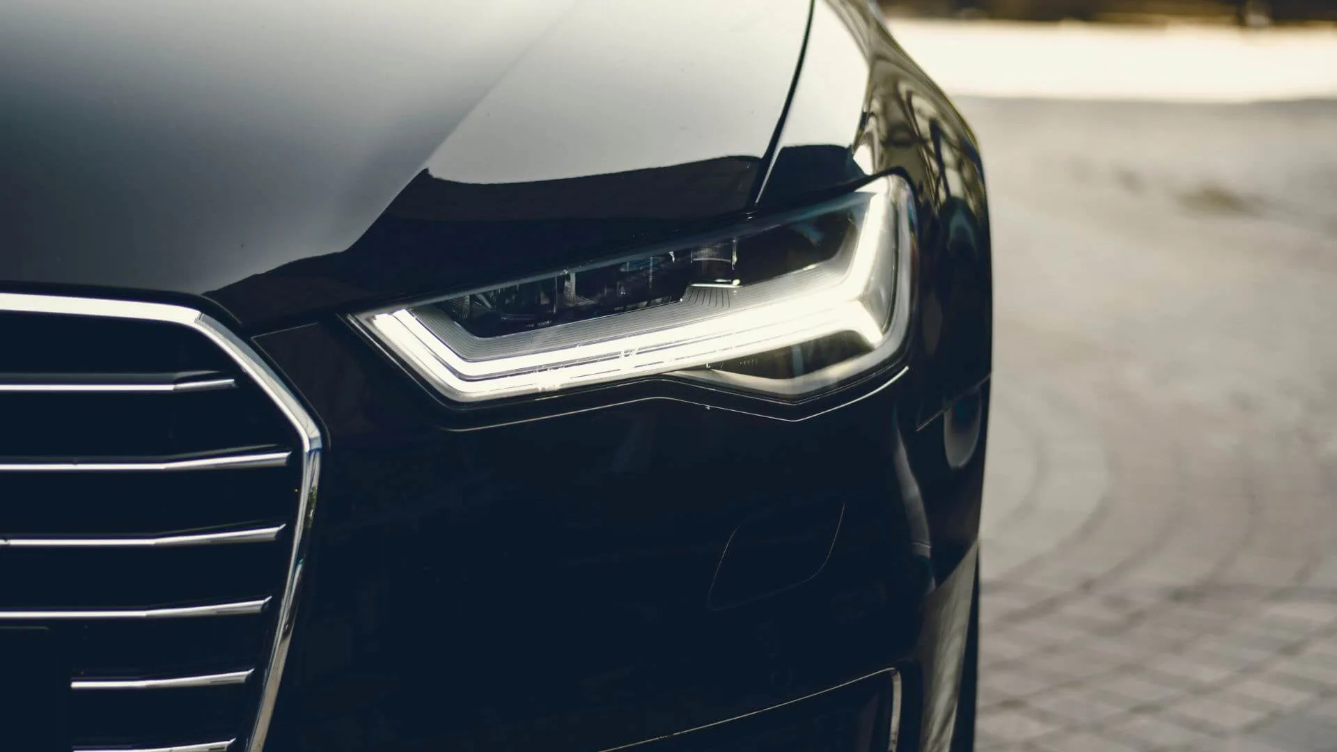 Jak dbać o czarny lakier samochodu