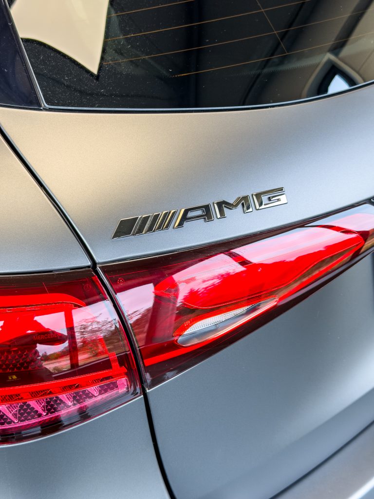Mercedes-AMG GLC matowa folia PPF – emblemat AMG i lampa