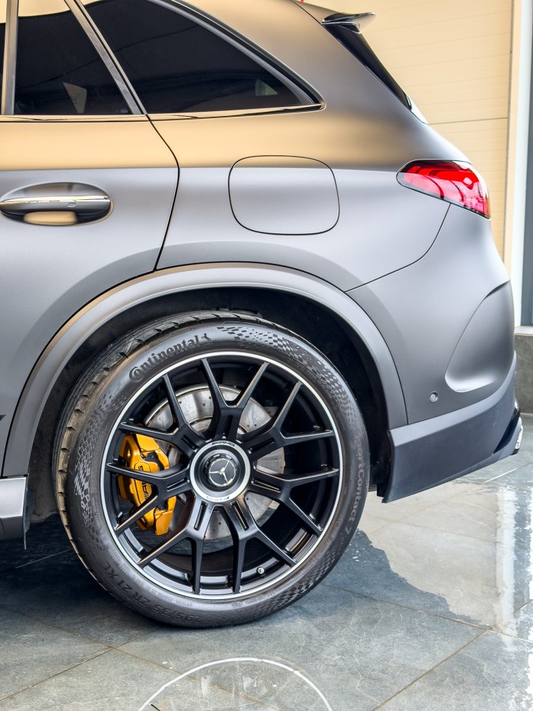Mercedes GLC 2026 powłoka ceramiczna na felgi – tylne koło