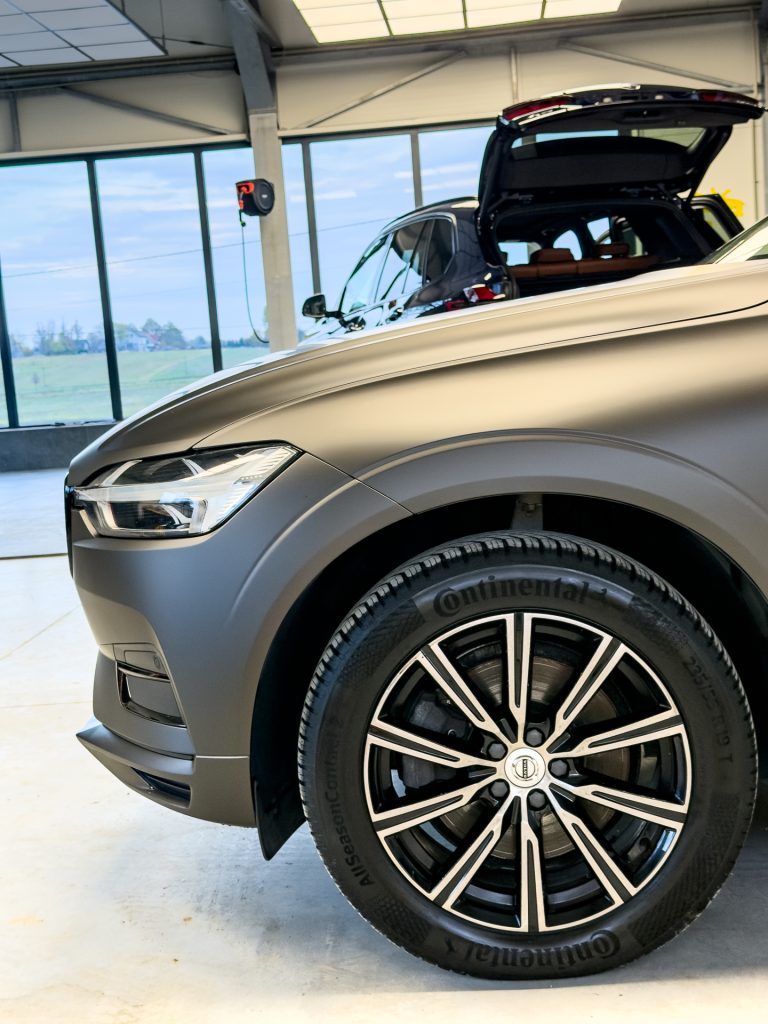 Volvo XC60 – nadkole przednie i felga po ceramice – Głowacki Detailing