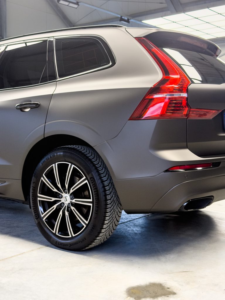 Volvo XC60 – bok i tylna felga po ceramice – Głowacki Detailing