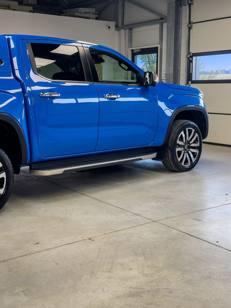 VW Amarok – drzwi po polerowaniu rys – Głowacki Detailing